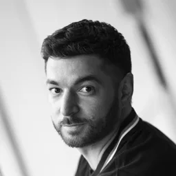 Constantine Nathanson headshot